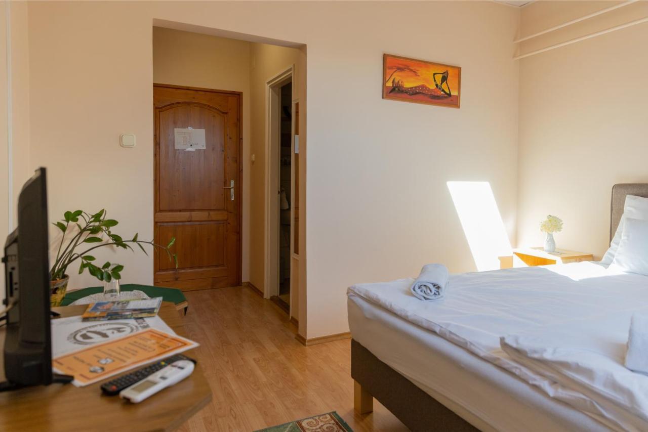 Betli Panzio Hotel Zalaegerszeg Exterior photo